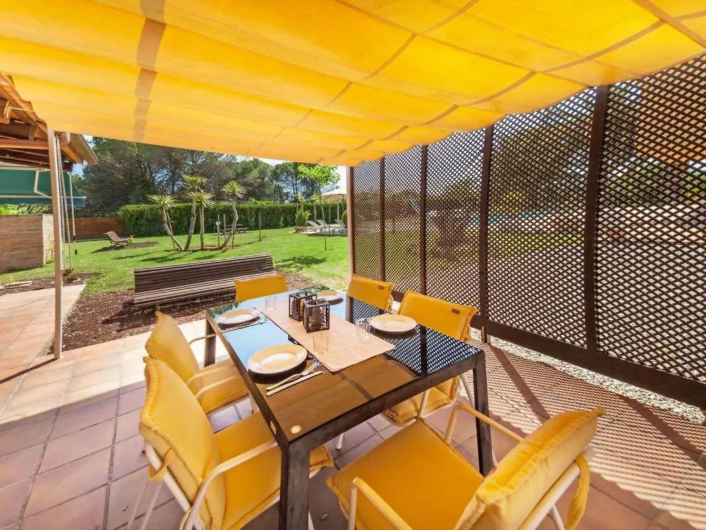 Casa Rustica Con Piscina En Girona Villa Fornells de la Selva 0*,  Spanje